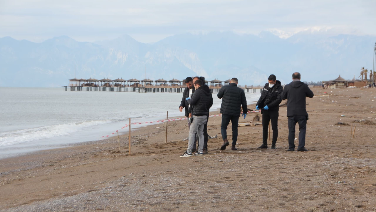 Antalya'da sahile vurmuş 2 ceset daha bulundu