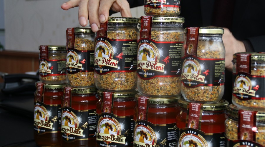 Anzer'in Poleni balından değerli