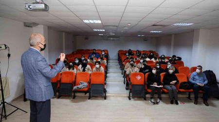 Ataşehir'de öğrencilere iklim semineri