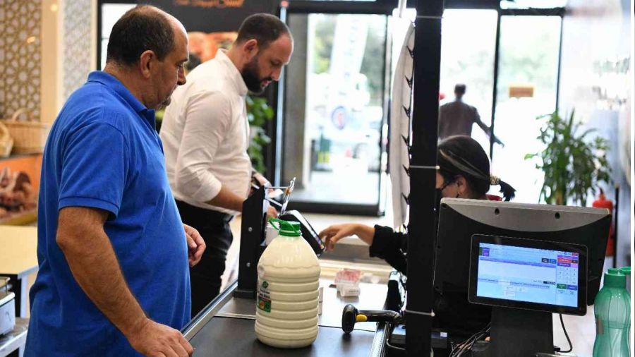 Başkent Marketlerde uygun fiyata pastörize süt satışı başladı