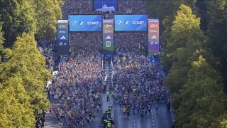 Berlin Maratonunu Mengesha kazand