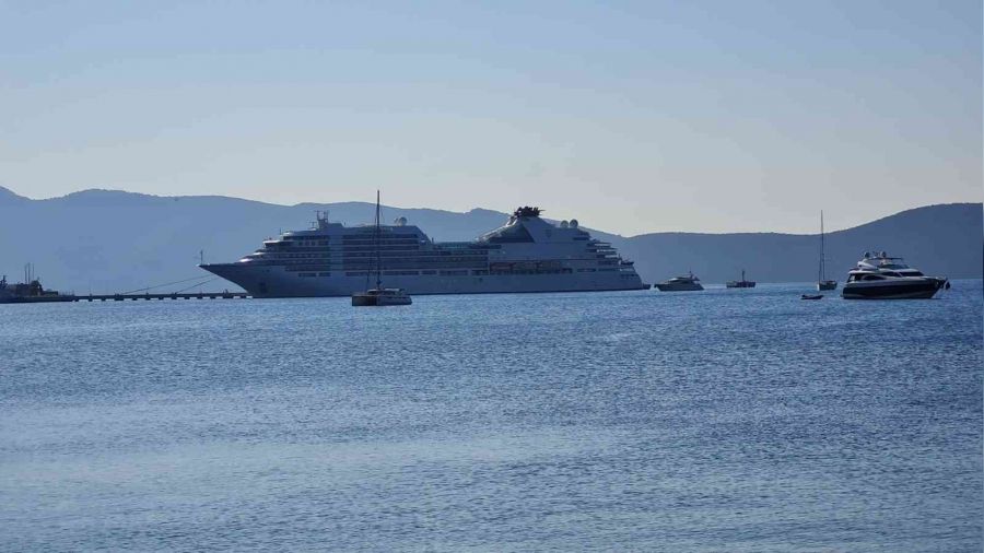 Bodrum'a sezonun son seferini yaptı