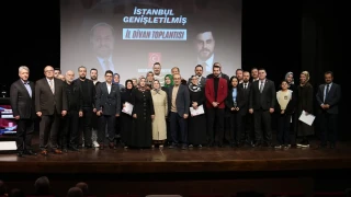 BTP İstanbul Genişletilmiş İl Divan Toplantısı: Üye çalışmalarında dereceye girenlere plaket takdim edildi