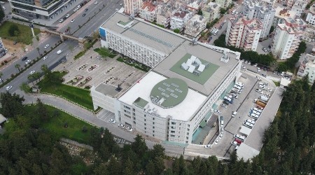 Büyükşehir Belediyesi çatısına GES kurulacak