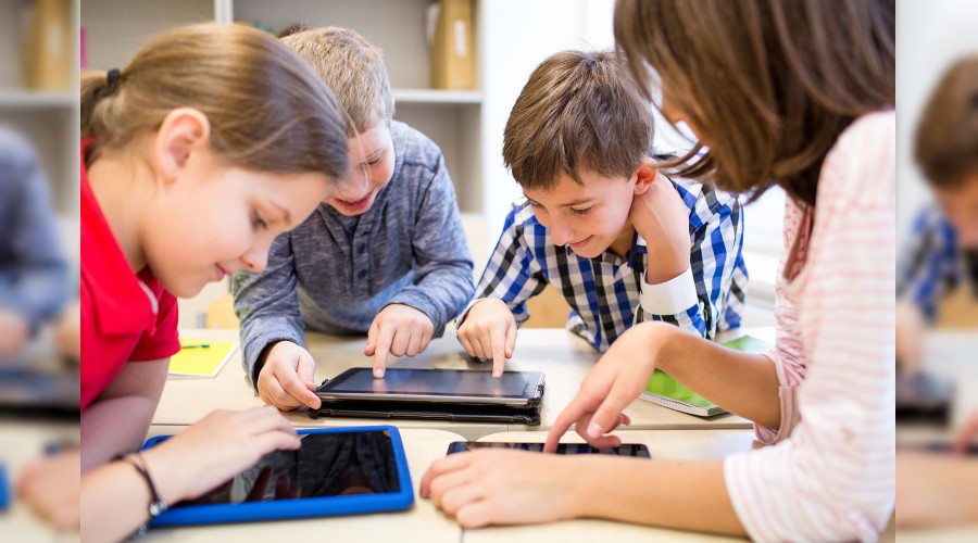 ‘Çocuklar ekran karşısında büyüyor!’