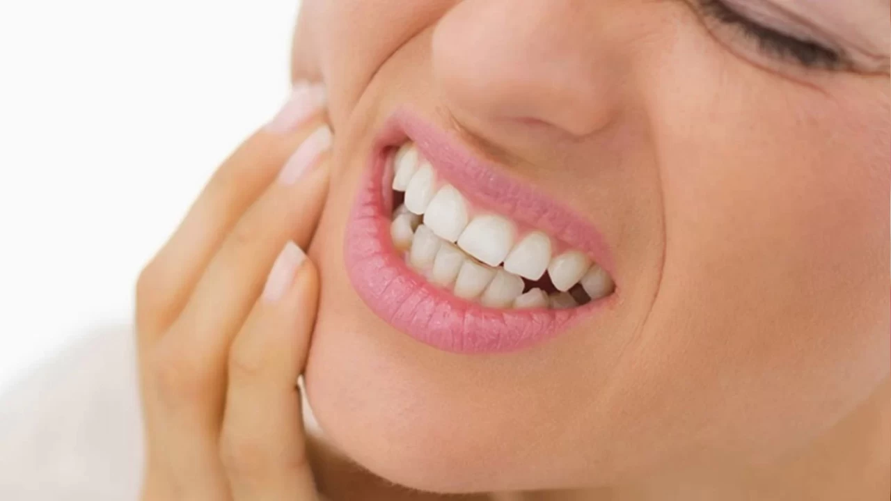 Diş sıkma: Ağrılı ve zararlı bir alışkanlık