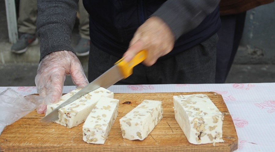 Eskilerin lezzeti 'cevizli helva' son dönemlerini yaşıyor