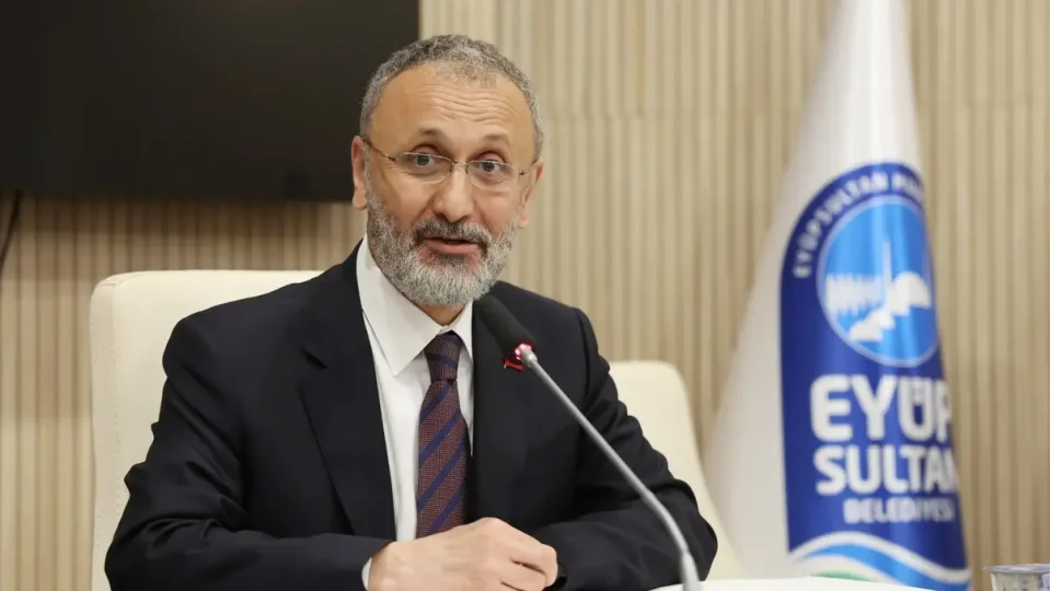 Eyüpsultan Belediye Başkanı Mithat Bülent Özmen dahil 28 kişi gözaltına alındı