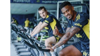 Fenerbahçe, Beşiktaş derbisi hazırlıklarına başladı