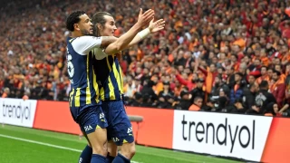 Fenerbahe ampiyonluk ansn son haftaya tad