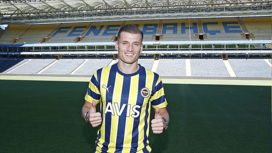 Fenerbahçe sol bekine kavuştu