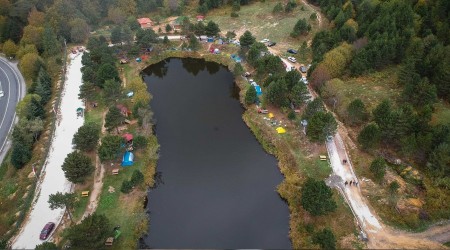 Fotosafariciler Domaniç’i mesken tuttu