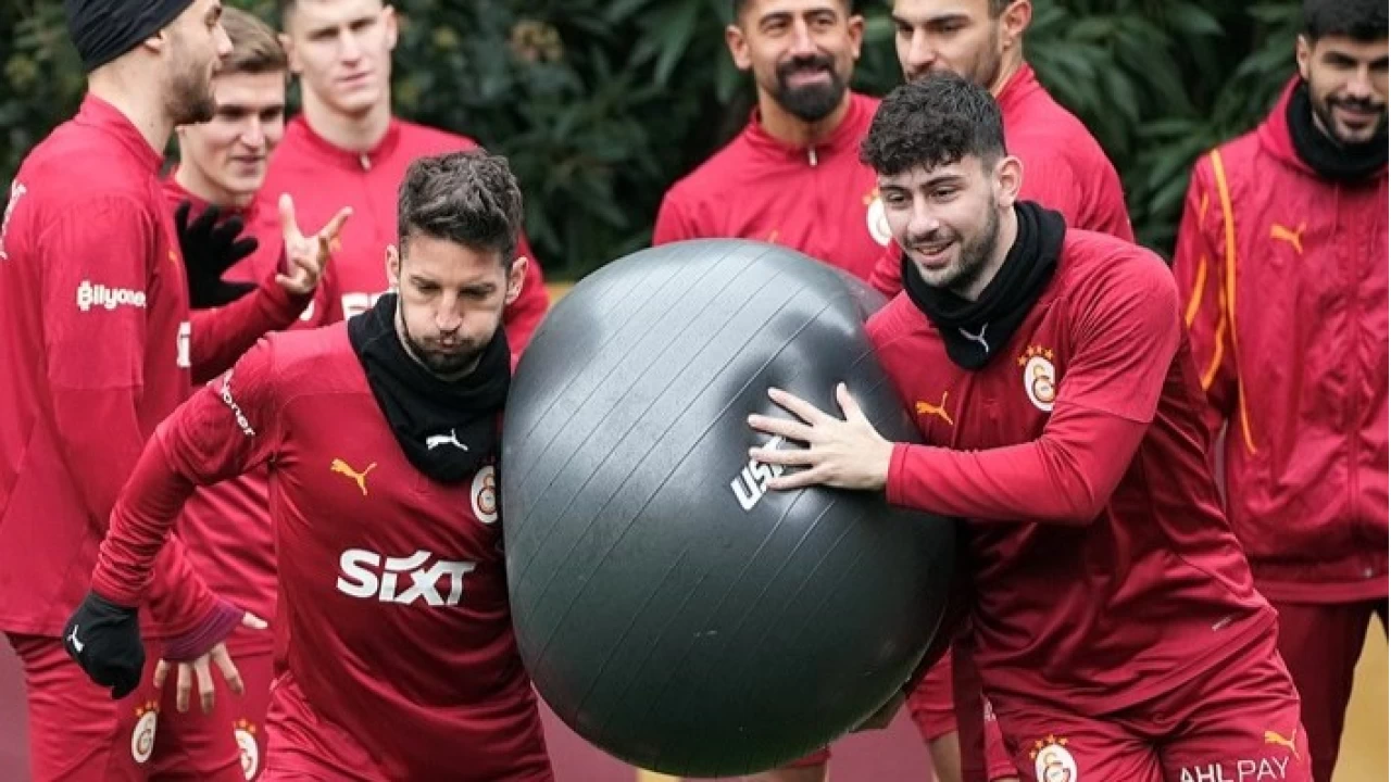 Galatasaray, AZ Alkmaar maçı hazırlıklarına başladı