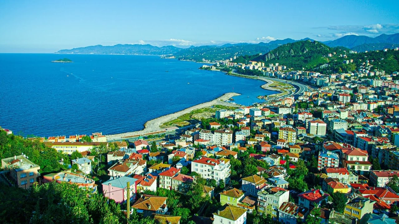 Giresun, tarihi zenginlikleri ve doal gzellikleriyle ne kyor