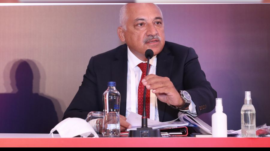 "Hakemlerimiz yurt dışında da maç yönetiyor kimse şikayet etmiyor"