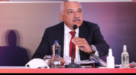 "Hakemlerimiz yurt dışında da maç yönetiyor kimse şikayet etmiyor"