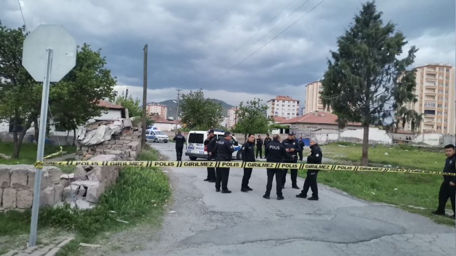 Halı saha maçında kan aktı