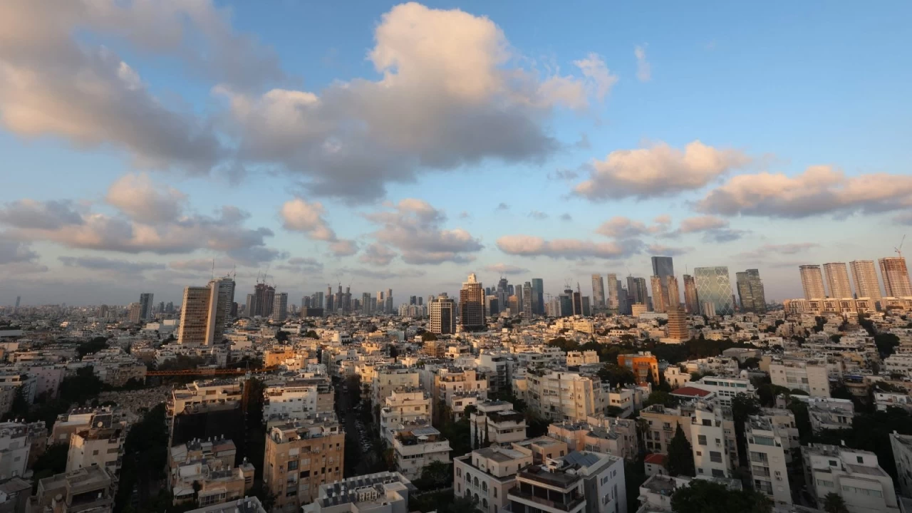 Hamas, Tel Aviv'i roketle hedef aldı