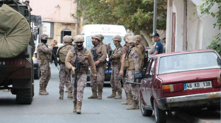 Kahramanmaraş'ta polise saldırı: 3 polis yaralandı