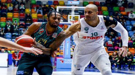 Karşıyaka Konya'dan mutlu ayrıldı