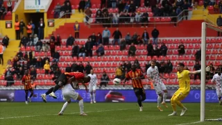 Kayseri'deki gol dellosunda puanlar paylald