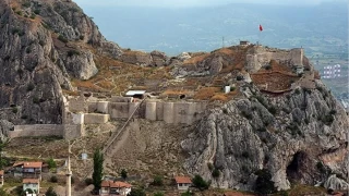 Kazkl Voyvoda efsanesinin mekan Tokat Kalesi ilgi oda