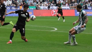 Konyaspor ile Çaykur Rizespor 33. randevuda