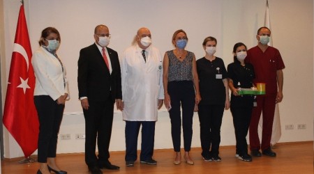 Korona aşısının denendiği 30 kişide yan etki görülmedi