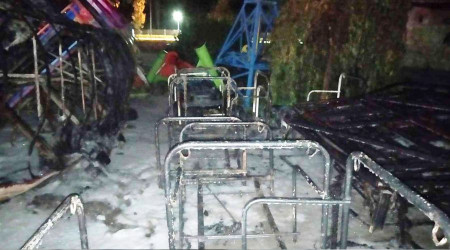 Lunaparkta gondol yanıp küle döndü