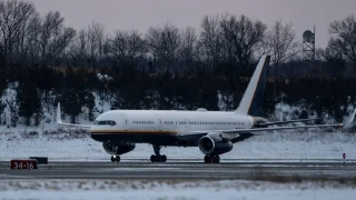 Maduro ve eşini taşıyan uçak New York'a indi