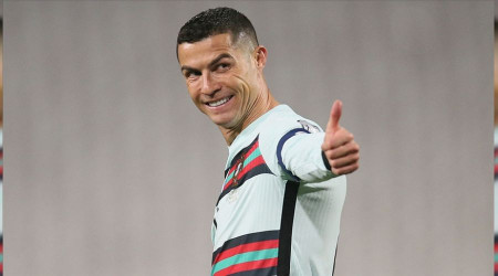 Messi'den 15 milyon Euro fazla kazanıyor