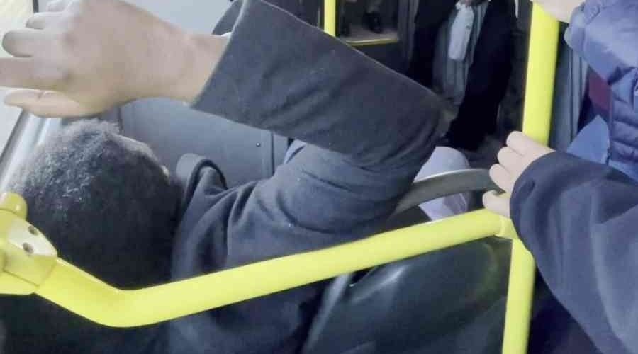 Metrobüste korona paniği