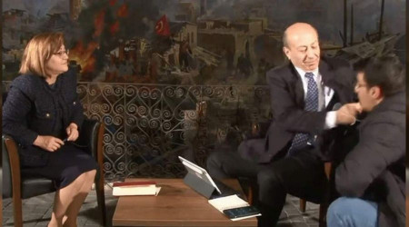 Muharrem Sarıkaya istifa etti