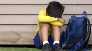 Okul Kaygısı ve Stres Neden Çocuklarda Karın Ağrısına Yol Açıyor?