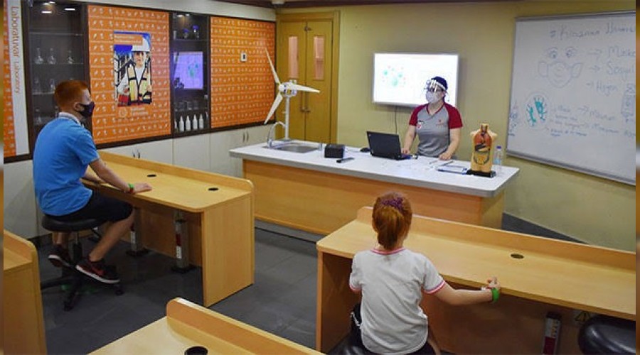 Okullar yarın yüz yüze eğitime başlıyor