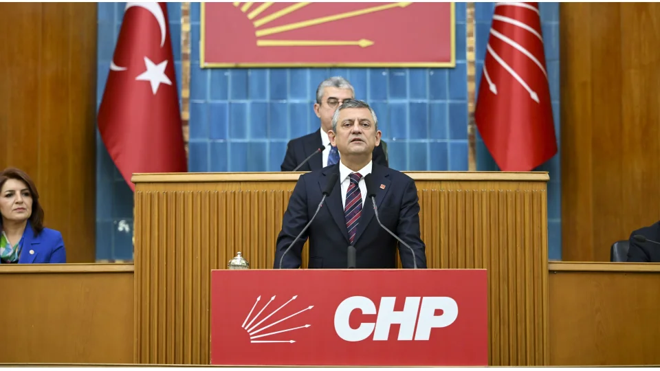 Özel'den 'iç cephe' çağrısı