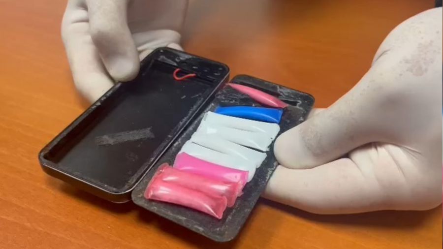 Powerbankın içinde gizlenmiş narkotik madde ele geçirildi