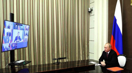 Putin, Güvenlik Konseyi'ni topladı