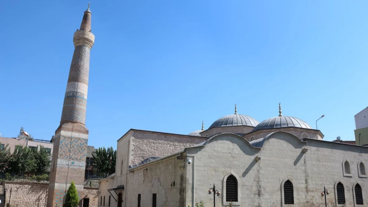 Siirt Ulu Camii: Tarihi, yapm ve hikayesi