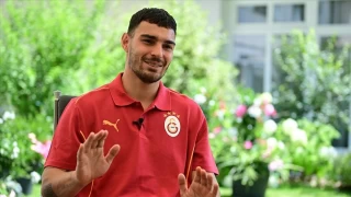 "Srekli Galatasaray' kovalyorlar"