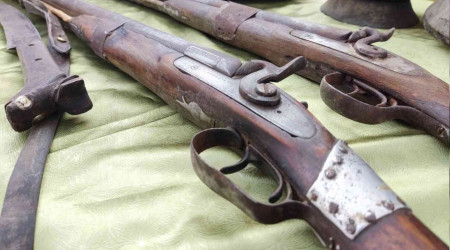 Tarihi tüfek ilk günkü gibi saklanıyor