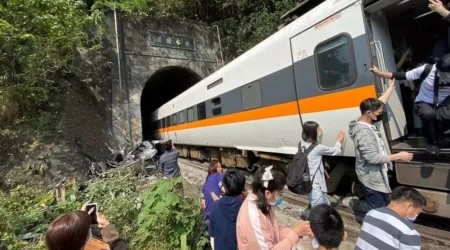 Tayvan'da tren kazasında 36 ölü, 40'tan fazla yaralı