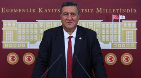 'Tüm sağlıkçılara kadro müjdesi'