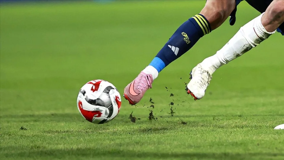 Türkiye transferde nasıl bu kadar çok para harcayabiliyor?