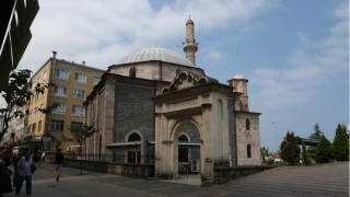 Üç neslin imzası: 1661’den Günümüze Hacı Miktad Camii