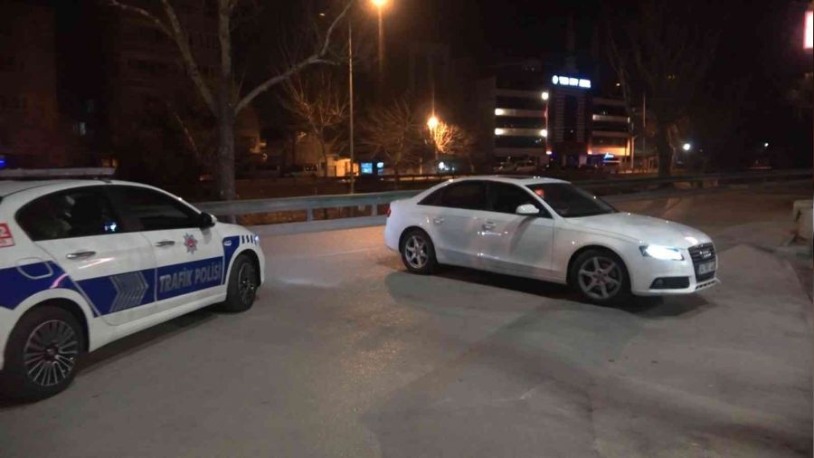 Uygulama noktasından kaçtı, cezadan kaçamadı