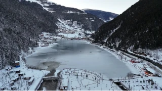 Uzungöl buz tuttu