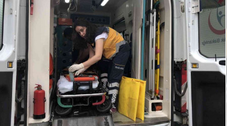 Yabani mantar yiyen yaşlı kadın zehirlendi