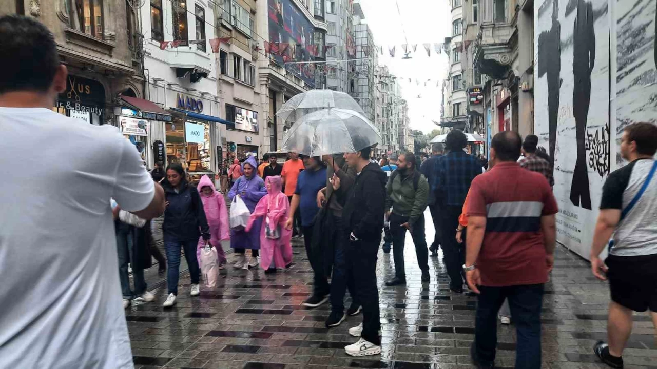 Yamura Taksim Meydan'nda yakalanan vatandalar zor anlar yaad