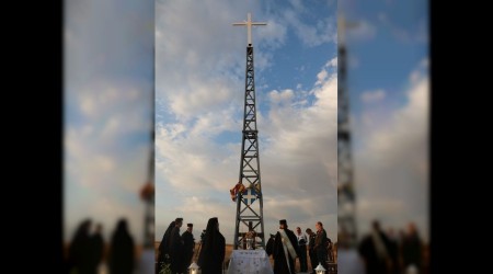 Yunanistan'dan Haçlı tahrik